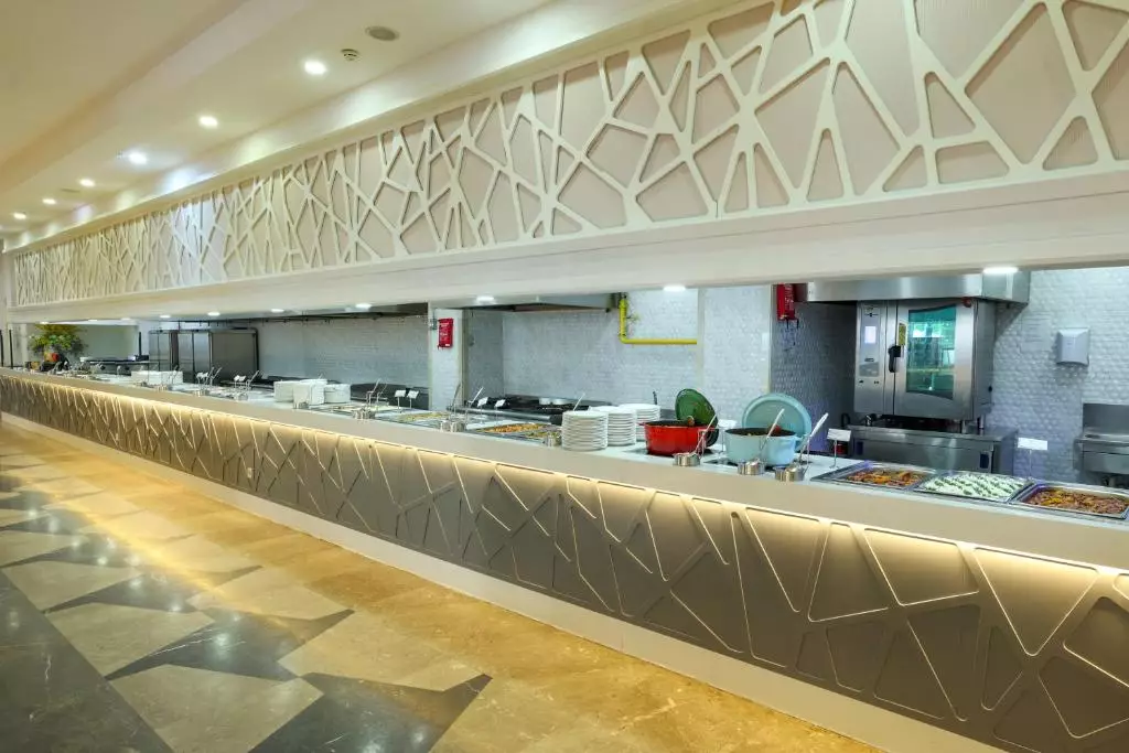 رستوران هتل کریستال واترورد آنتالیا